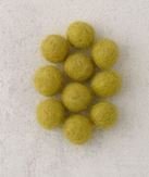10 Filzperlen 18 mm in Apfelgrün